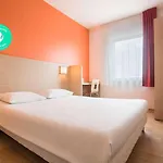 Отель Premiere Classe Centrum *