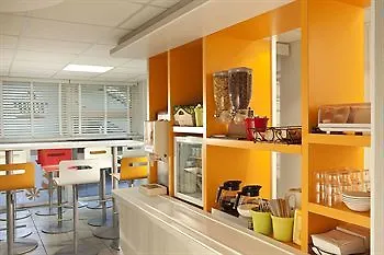 Premiere Classe Centrum فروتسواف